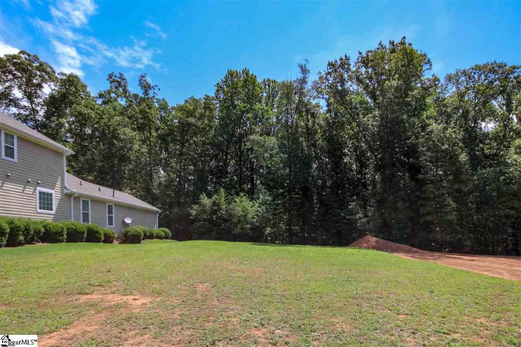 205 Grandmont Court LOT 9