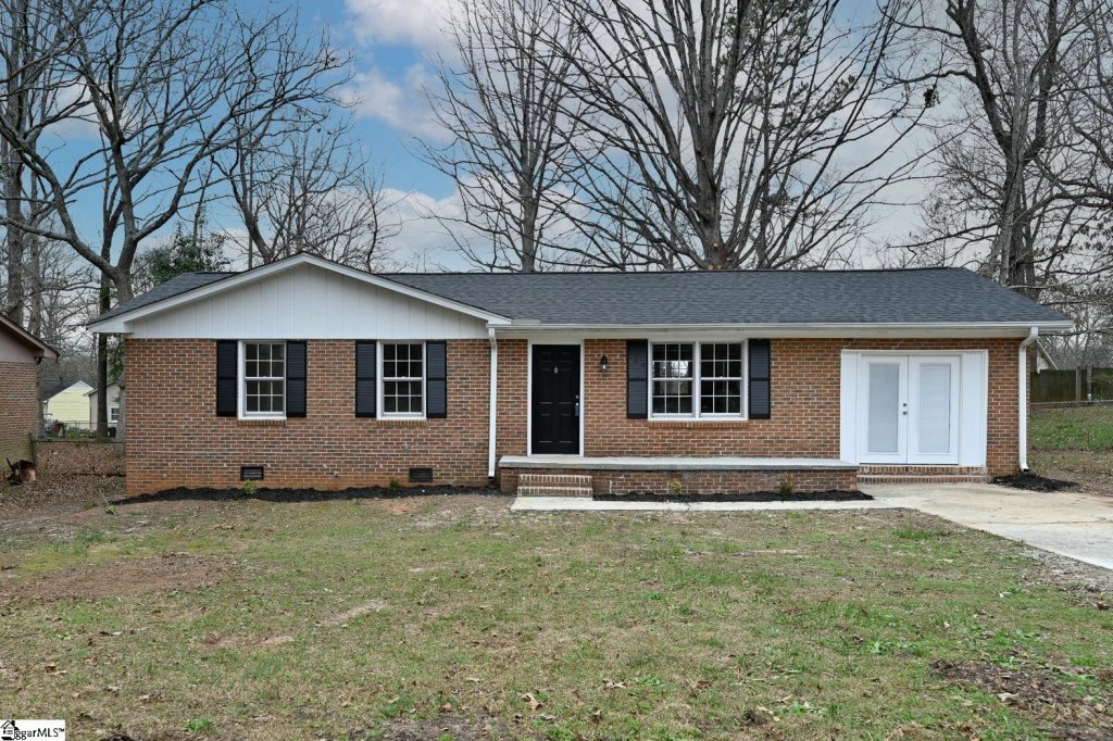 104 Deer Creek Drive