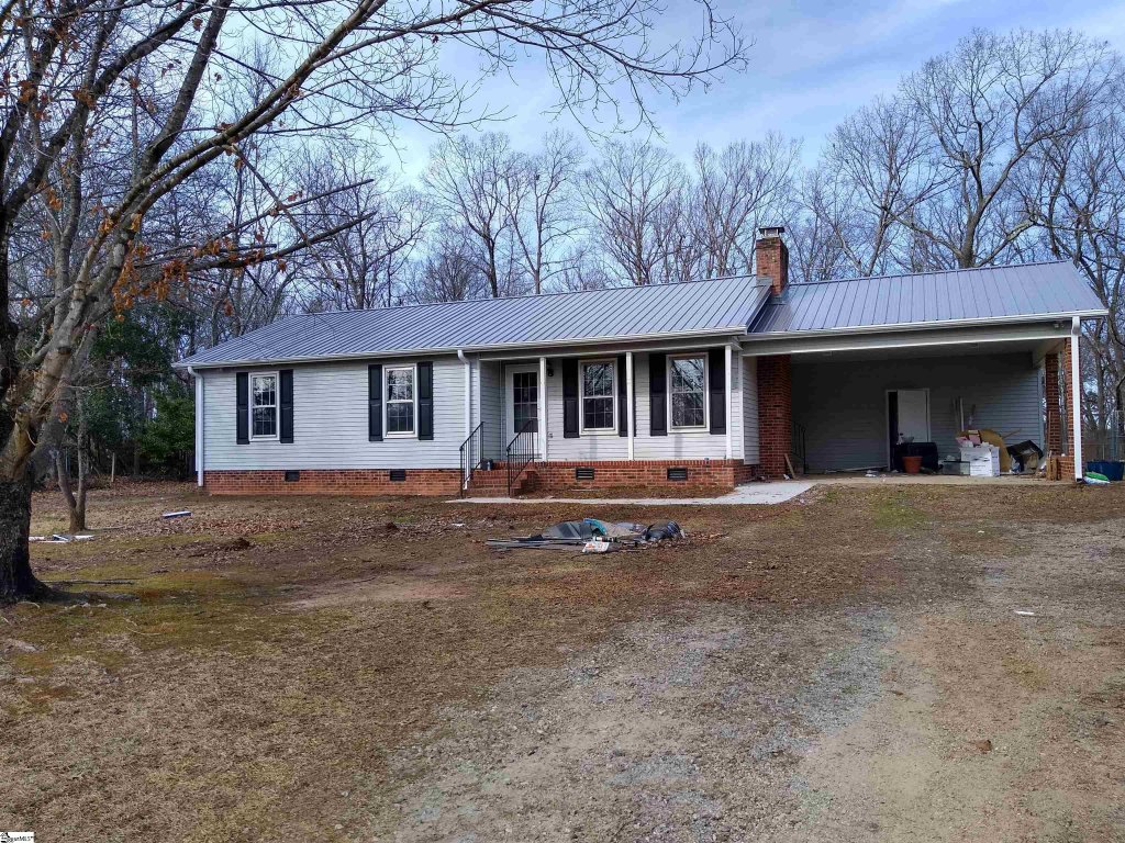108 Hickory Lane
