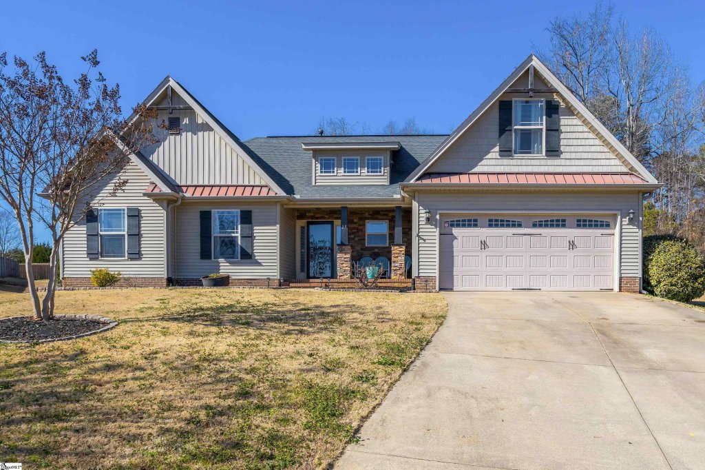 25 Berry Pine Court
