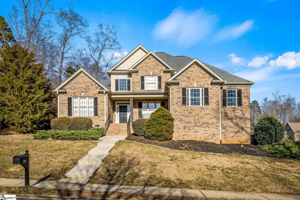 115 Crest Hill Drive