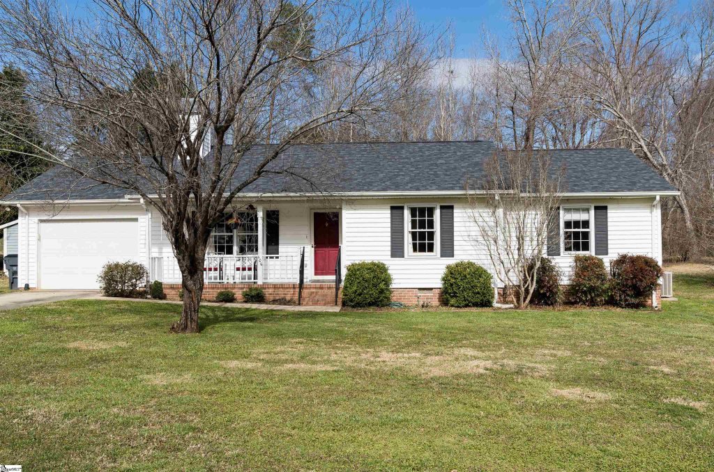406 Rockcrest Drive