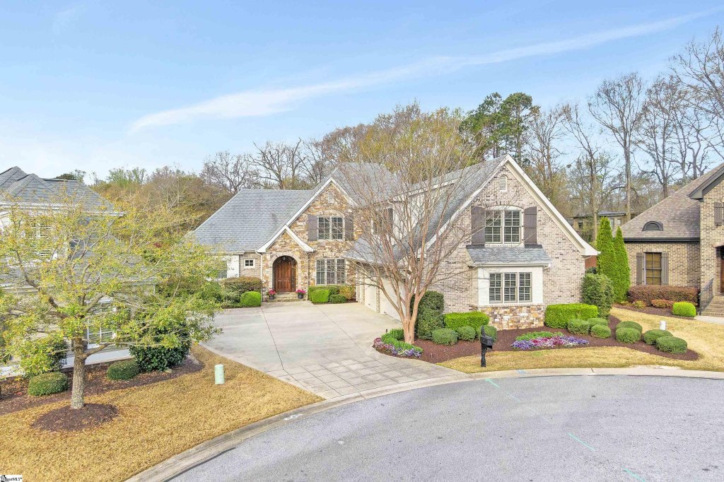 15 Angel Oak Court