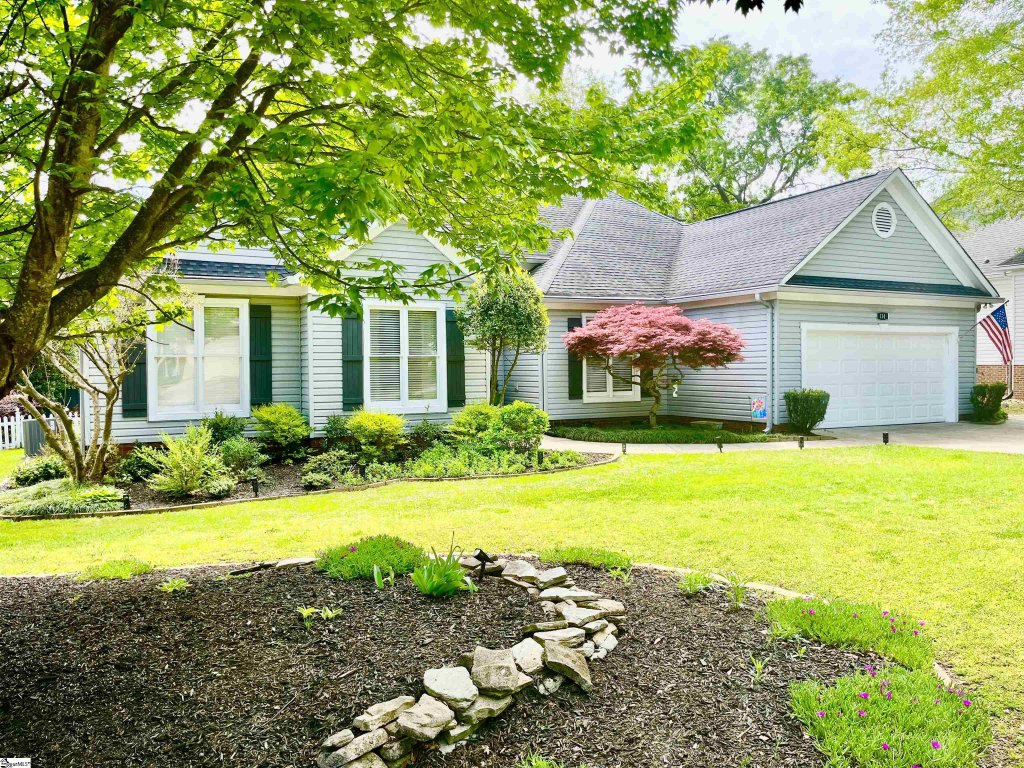 114 E Hypericum Lane