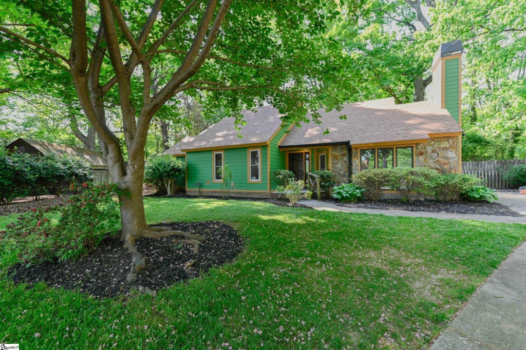 402 Mccrary Court