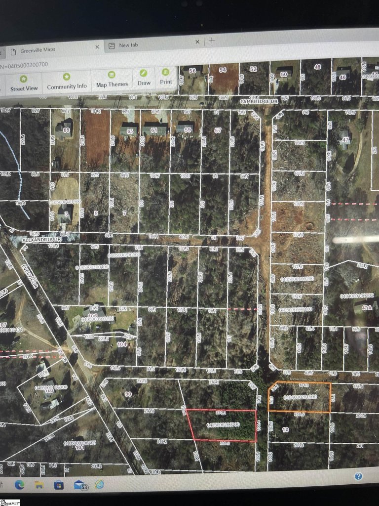 Englewood Estates, Greenville community