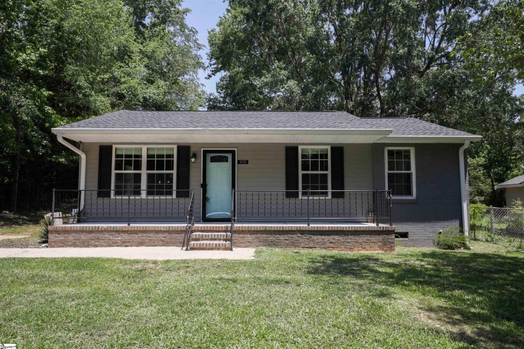 105 E Caroline Street