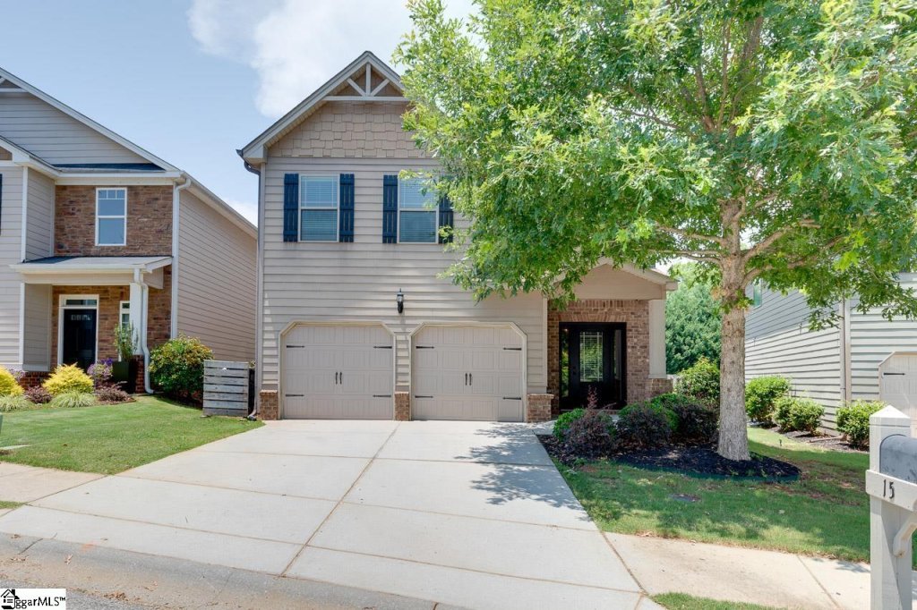 15 River Valley Lane