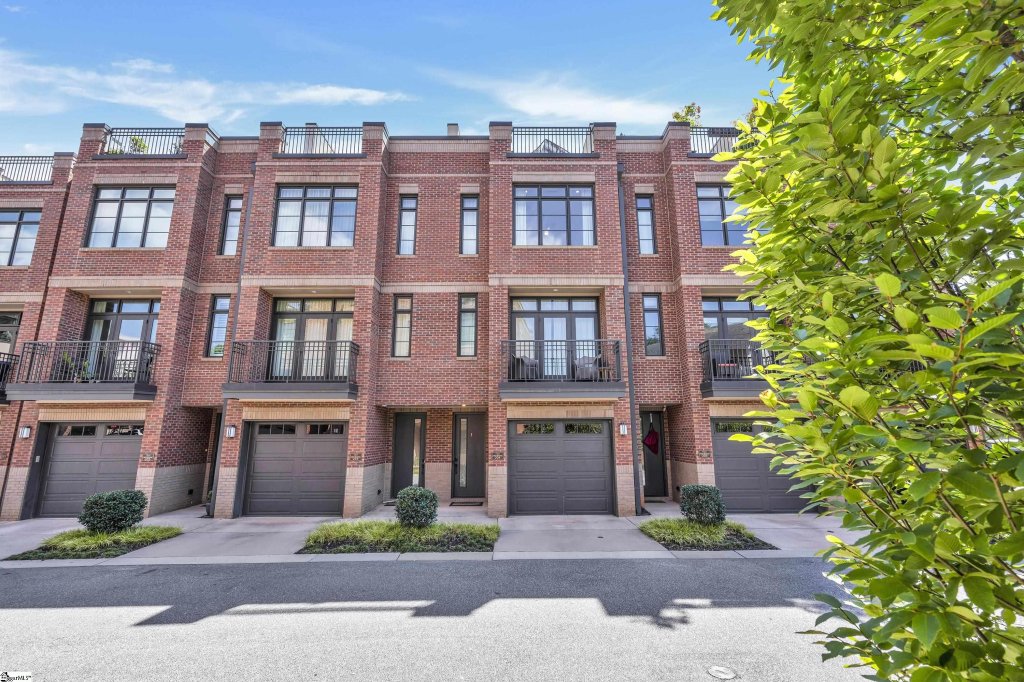 1027 S Main Street #204