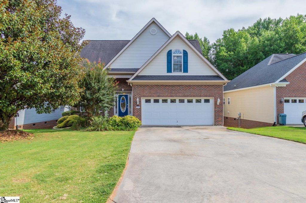 105 Meadow Green Drive