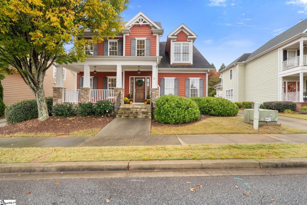 3 Applewood Drive