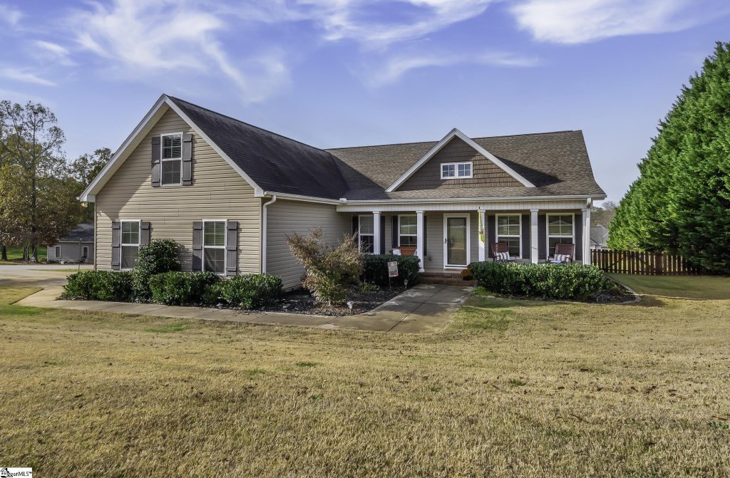 2 Saddle Creek Court