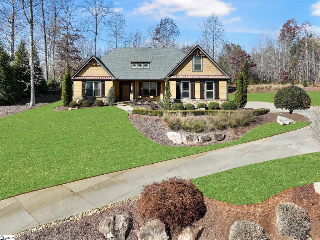 117 Yellow Fin Court