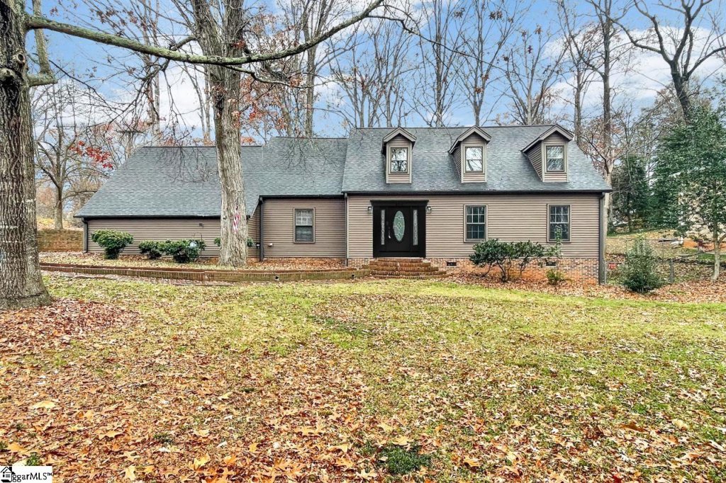 406 Holly Road