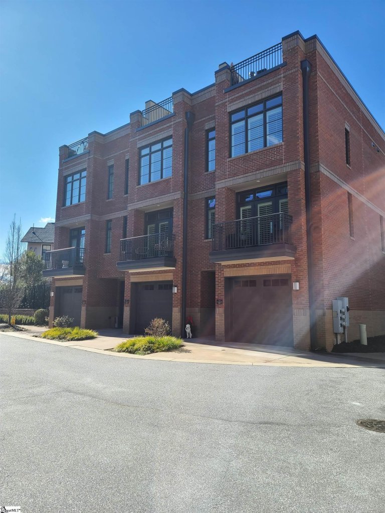 1027 S Main Street #302