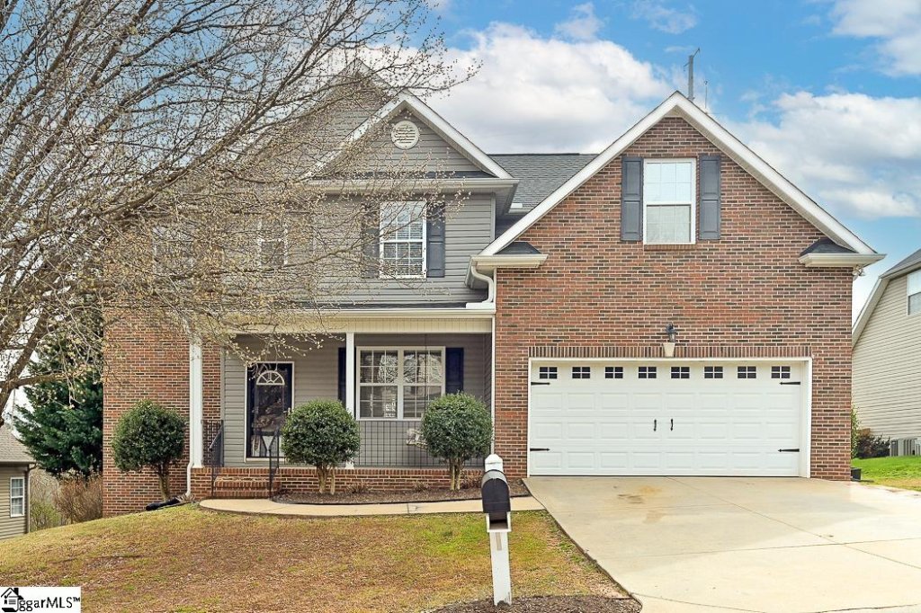 302 Glencrest Court