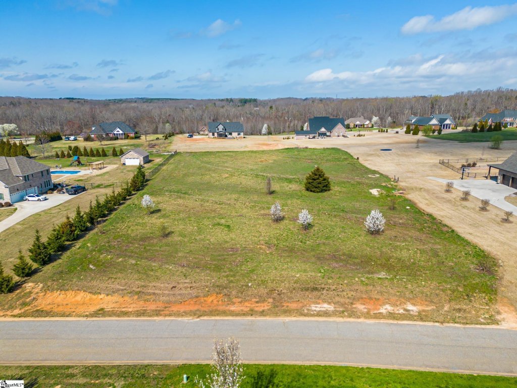 272 Thorncrest Drive