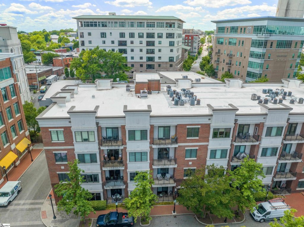 155 Riverplace Street #307