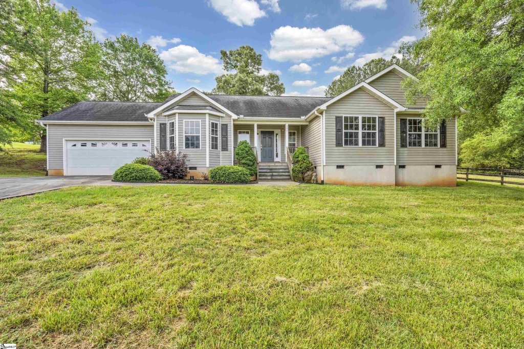 131 Thoroughbred Run