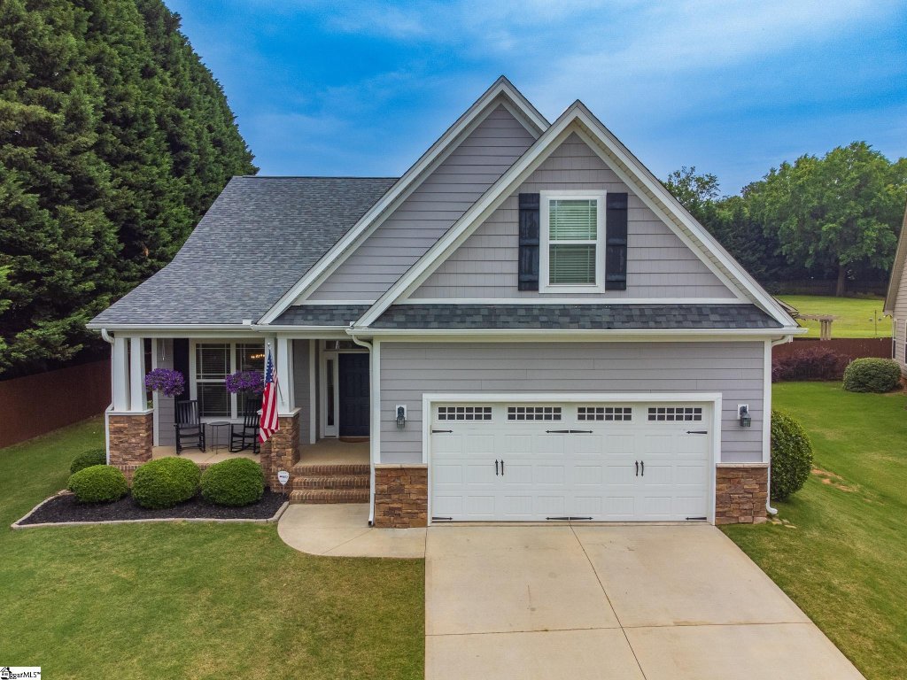 113 Hubbard Lane