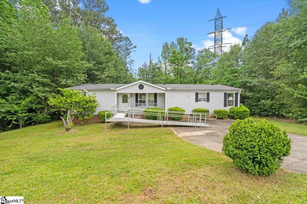 26 Silver Stirrup Court