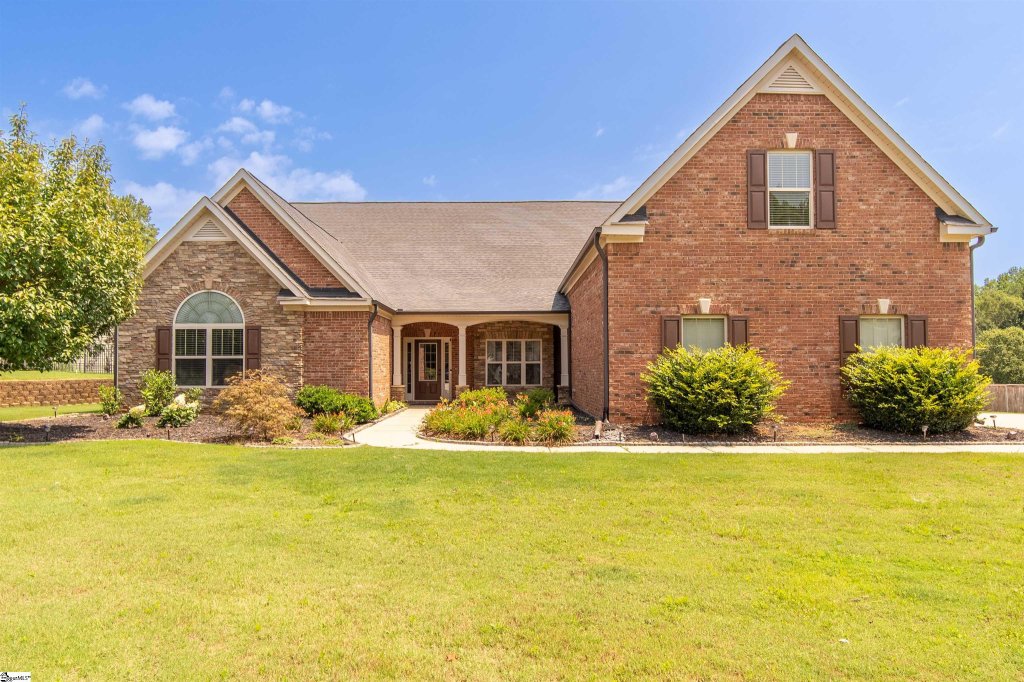1 Tantallon Court