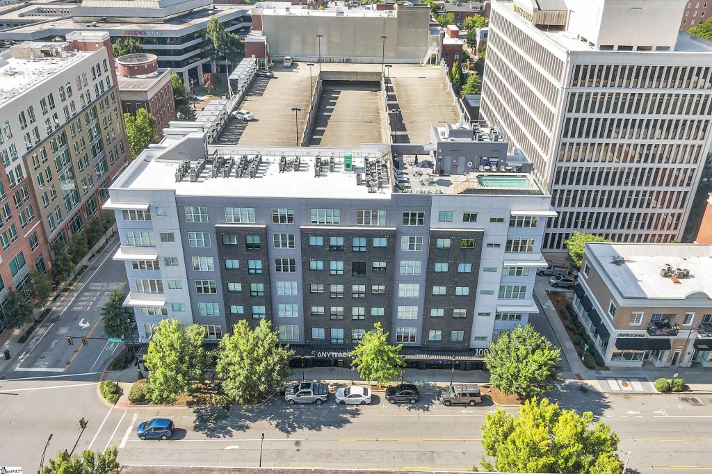 100 E Washington Street #61