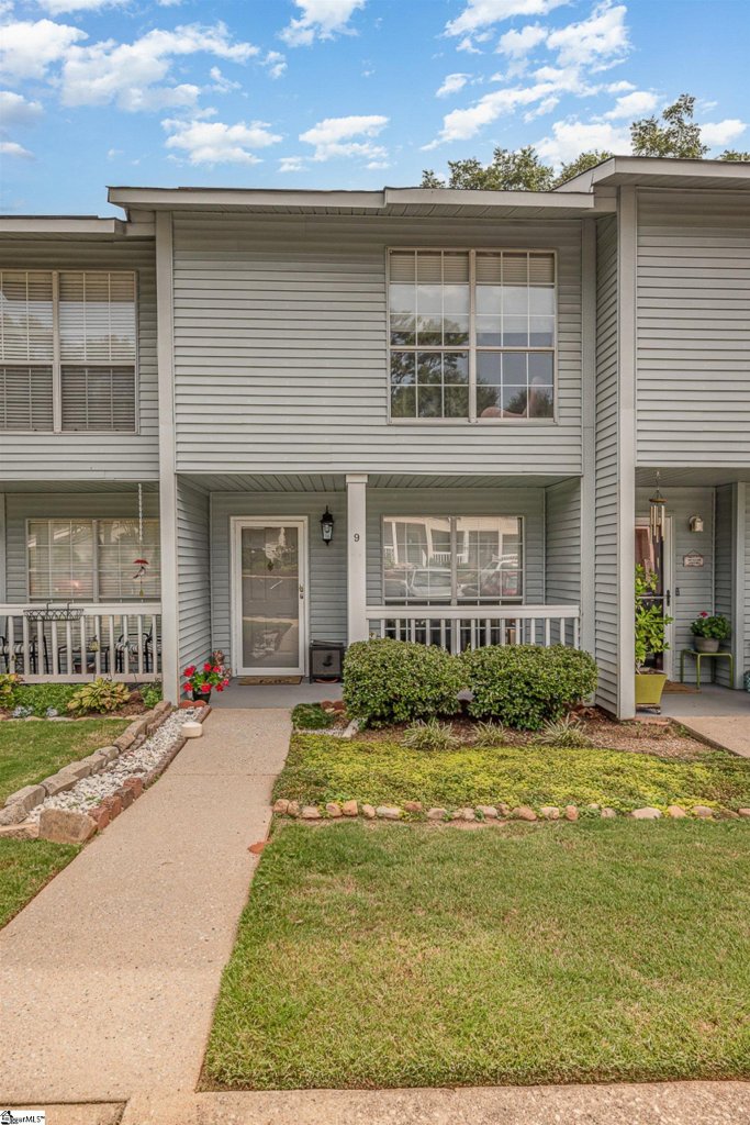 9 Bear Grass Court