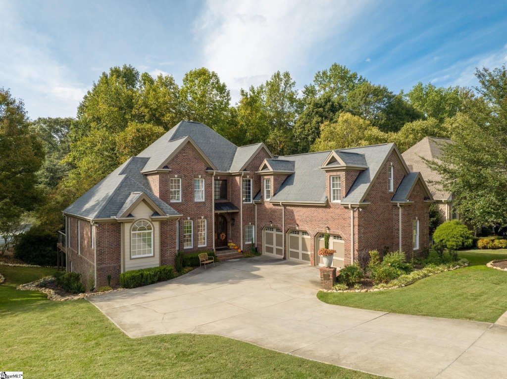 1 Knights Bridge Drive