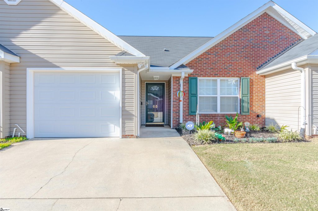 65 Magnolia Crest Drive