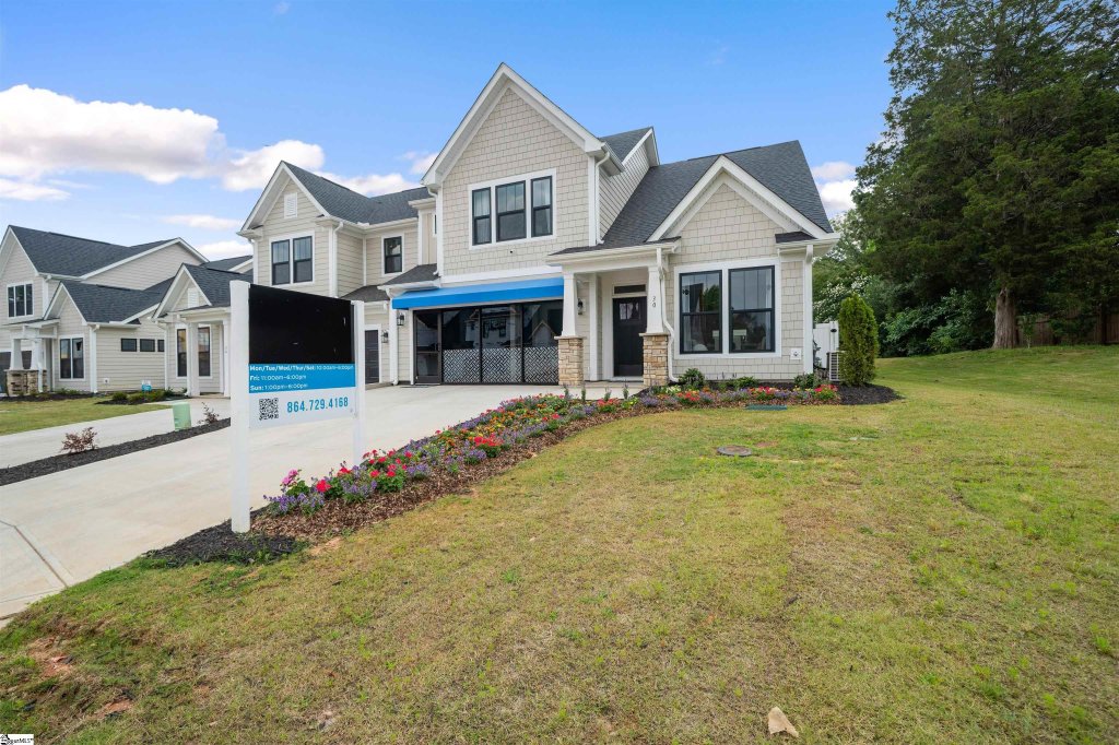 30 Carriage Run Drive