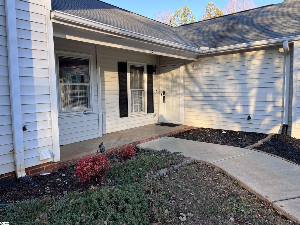 2001 Pelham Road #18