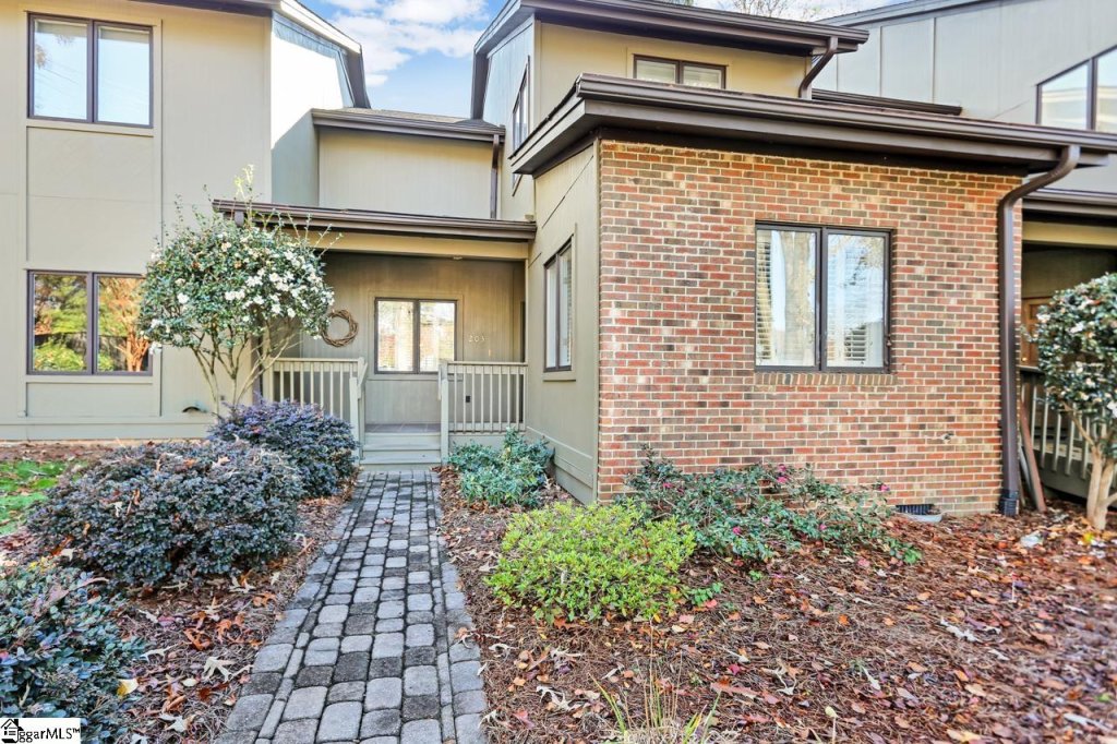 203 Ingleside Way