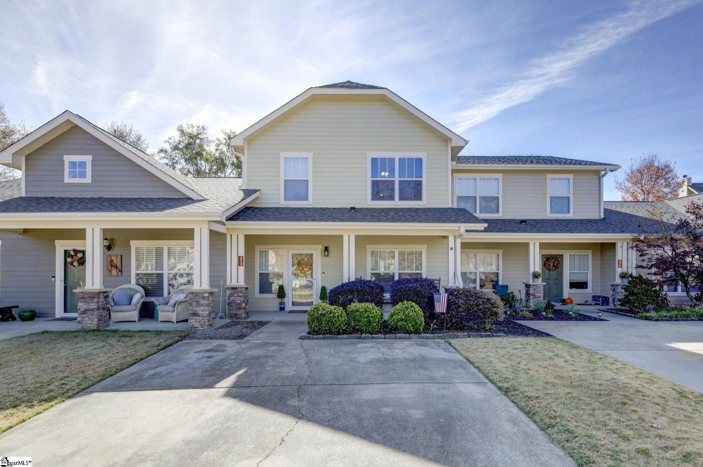 312 Shallow Drive