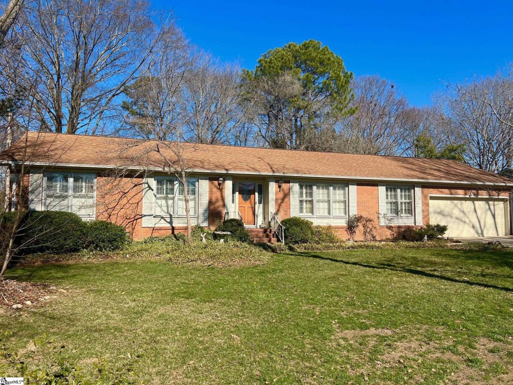 8 Cunningham Circle
