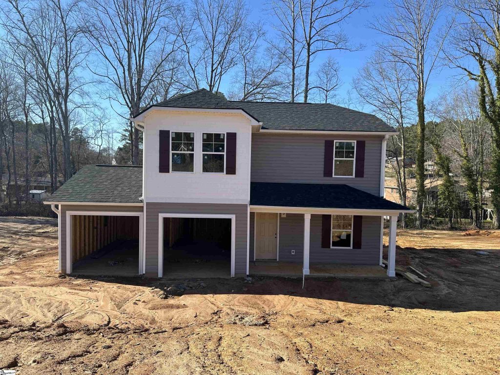 104 Greenforest Circle