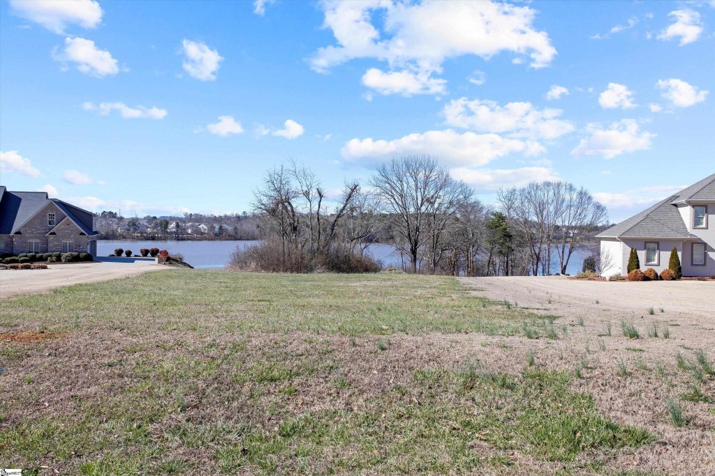 129 Shore Vista Lane