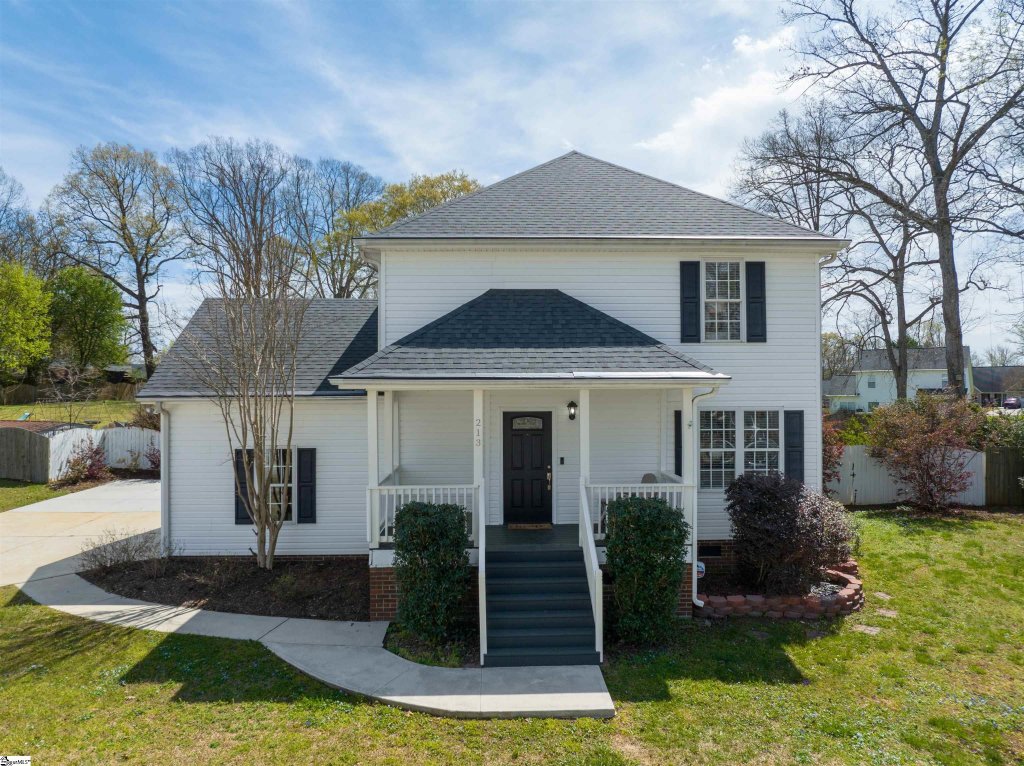 213 Ellen Woodside Street