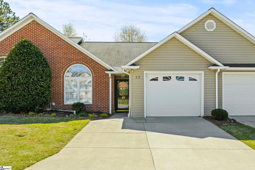 12 Magnolia Crest Drive