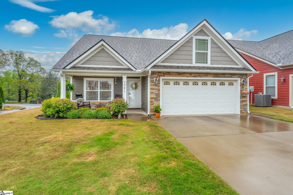 301 Mossy Rock Court