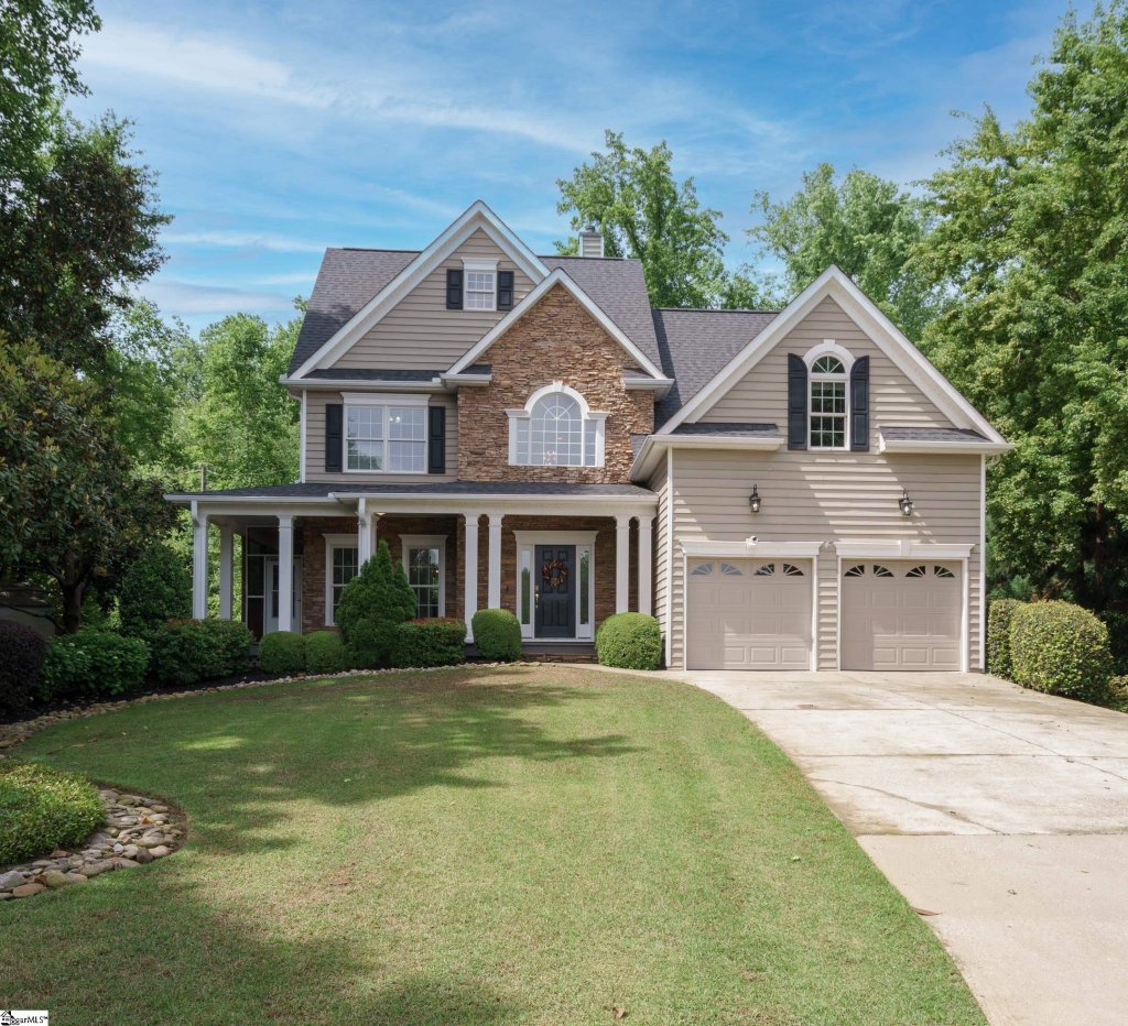 30 Shannon Ridge Court