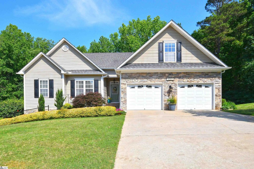 116 W Okaloosa Way