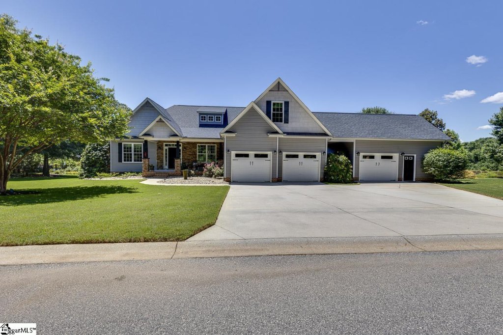17 Stoneledges Lane