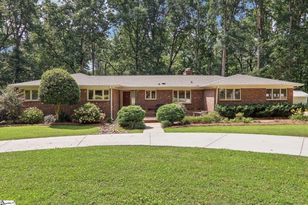 2 Rosebrier Lane