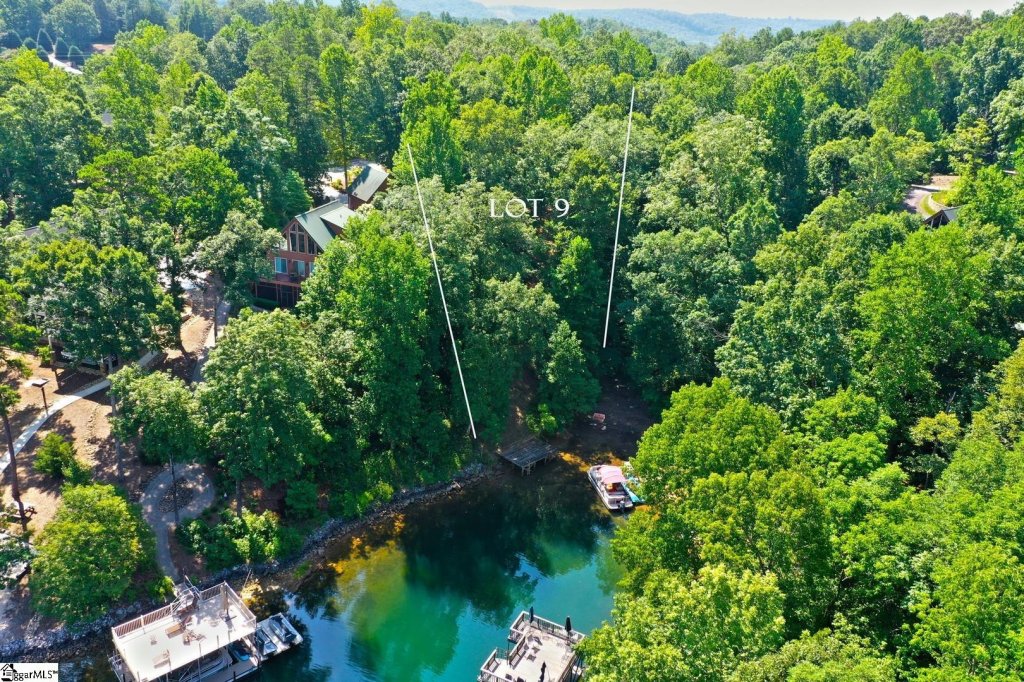 9 Nautica Point