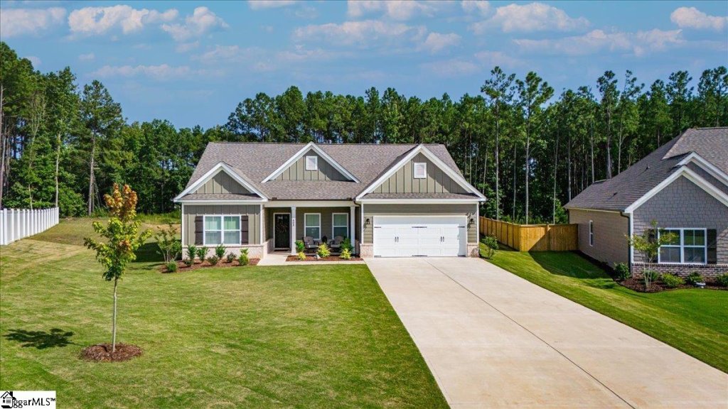 605 Still Wood Trail