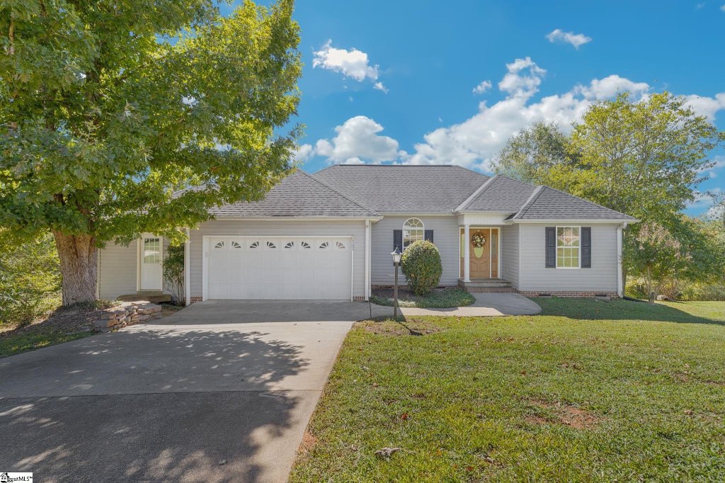 207 Shady Grove Estates