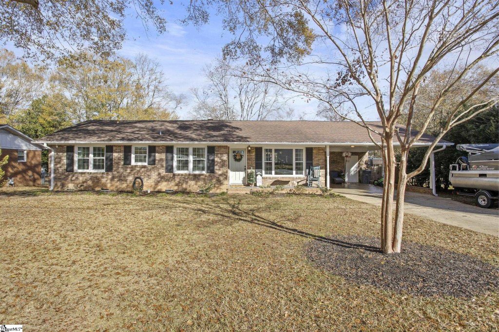 400 Portsmouth Drive