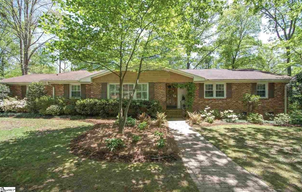 16 Kimberly Lane