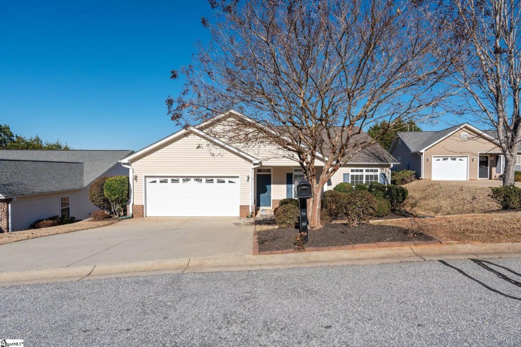 4 Reid Valley Court